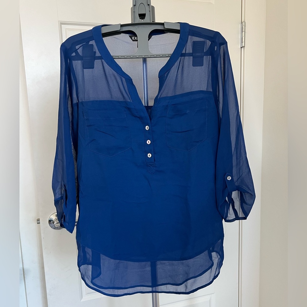 Blue Express top with Mesh detail, size Small